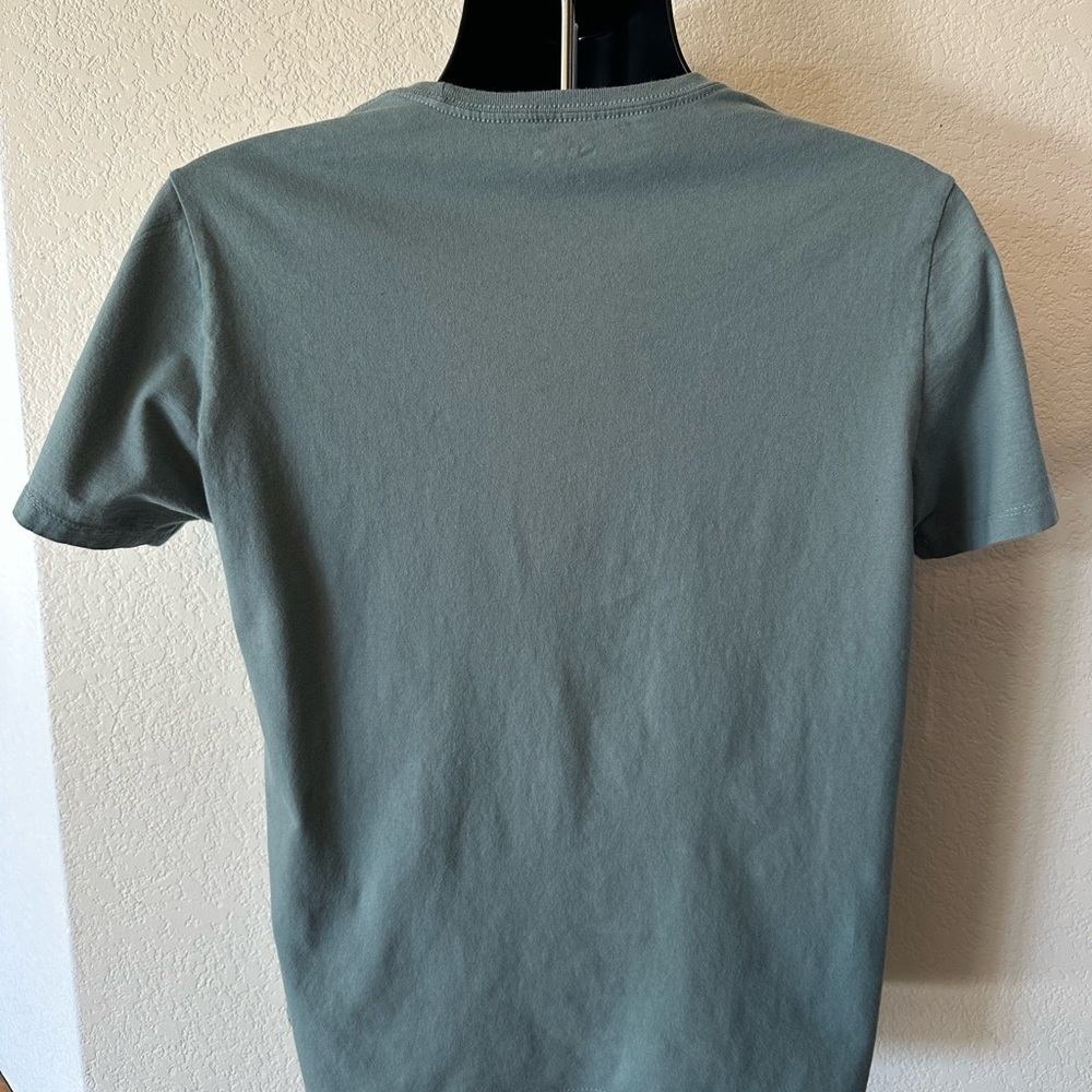 Old Navy Green Anime Graphic Tee Short Sleeve - Picture 2 of 10